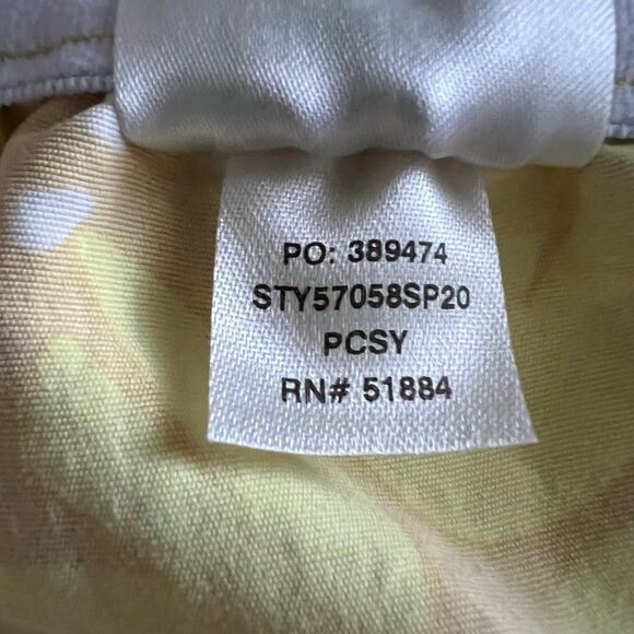 Patagonia Baggies Shorts Pollen Confetti: Surfboard Yellow Size XS - Picture 6 of 6